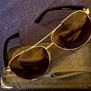Gucci Sunglasses Unisex